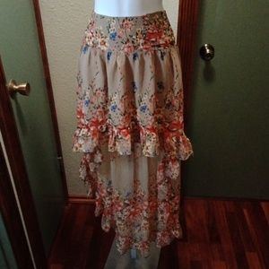 Millau by Anthropology Skirt-Ruffle Sheer High/Low Tan Floral Sz S